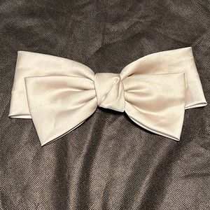 Free People oversized silk bow clip
